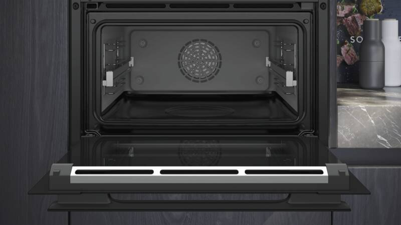 SIEMENS IQ700 four multifonction avec vapeur - 45cm - CS958GDD1